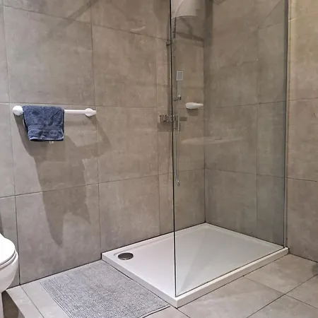 St Julians Spacious بيت للعطل *