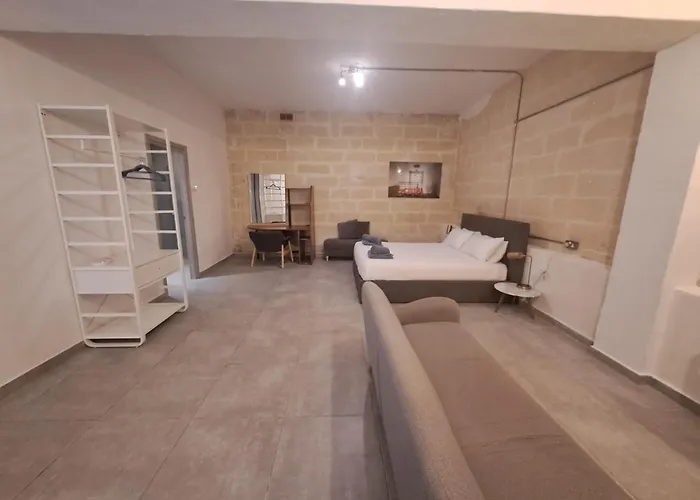 St Julians Spacious Saint Julian's