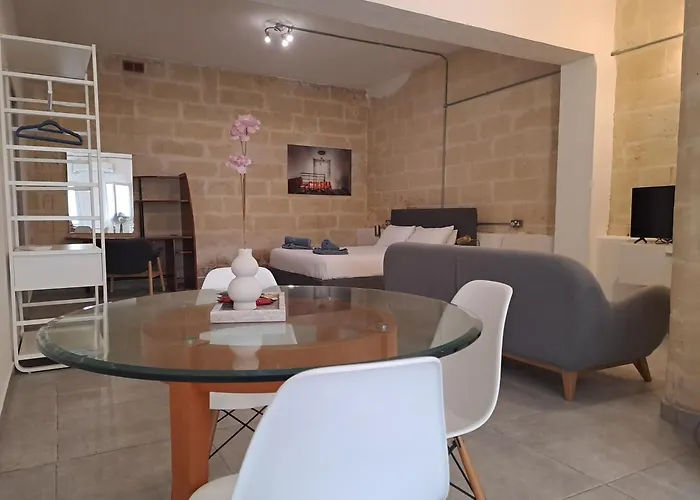 St Julians Spacious *